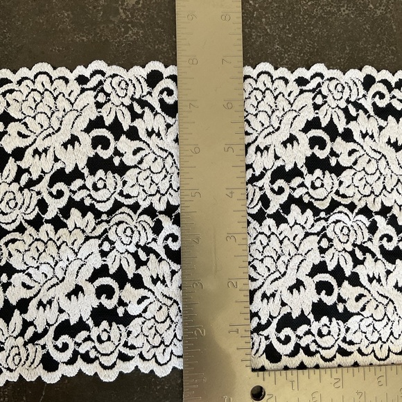 3 yards black & white stretch lace embroidered floral apparel fabric trim - Picture 2 of 7